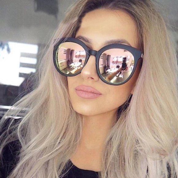 💎✨ Rose Gold Mirrored Sunglasses - Picture 6 of 8